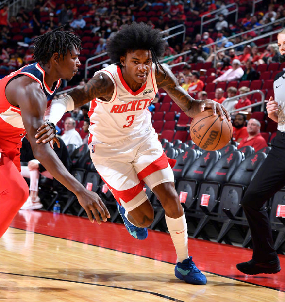 开云app-赛前荷甲传出新动向，浙江队手感冰凉，管理层表态——信心回归，更衣室氛围转暖的简单介绍