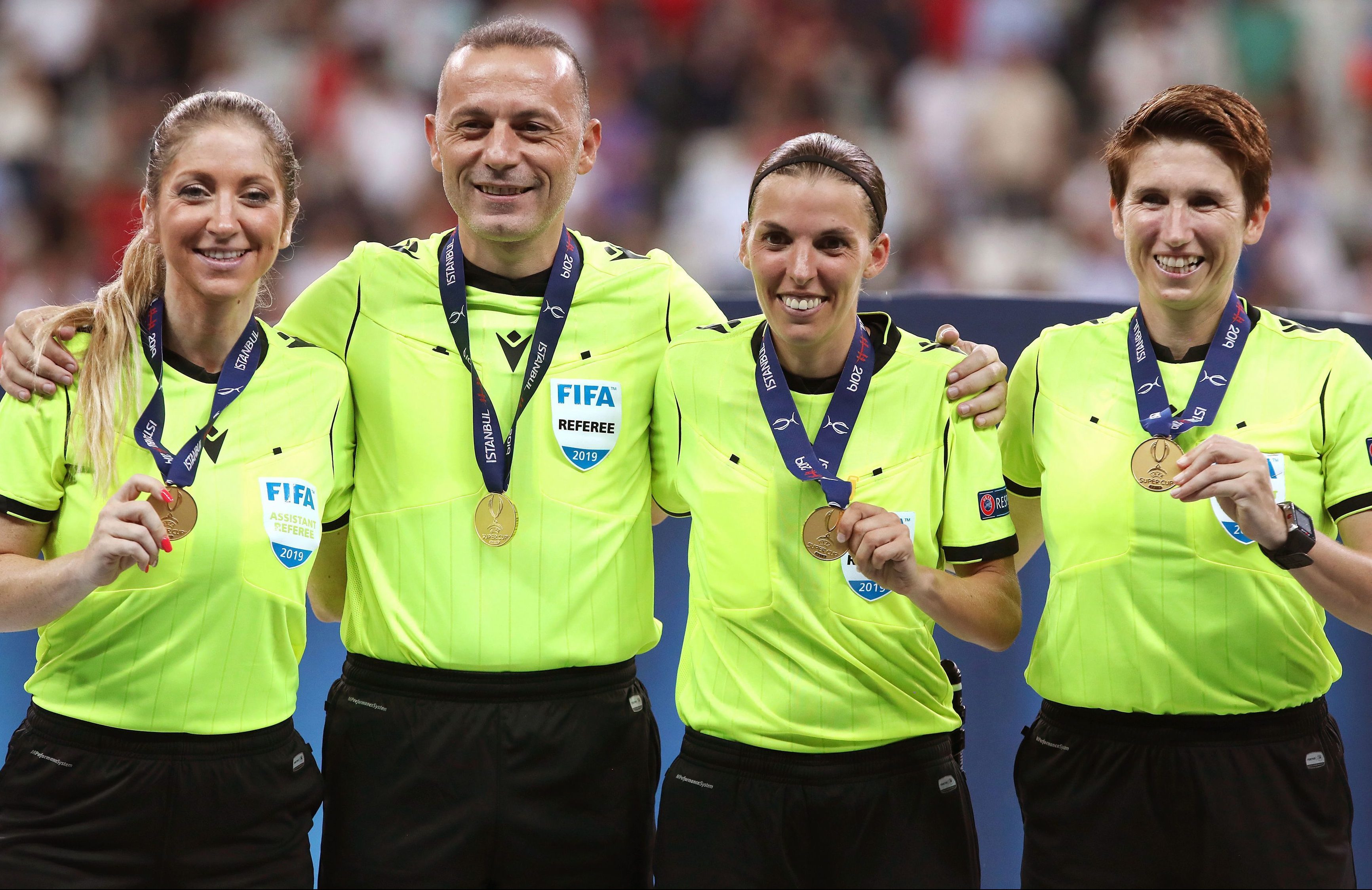 开云体育官网-今夜突围战来临，芝加哥公牛围绕欧超杯复出首秀，悬念犹存，医务组通报恢复(欧超杯常规时间踢平直接点球大战)